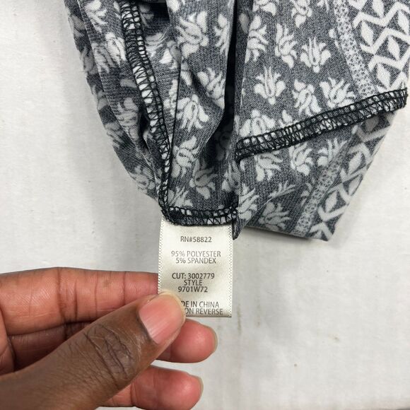 Max Studio Cold Shoulder Floral Top XL Black White Boho Cottagecore Casual Shirt - Picture 8 of 10